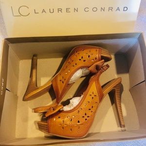 Lauren Conrad- sling backs